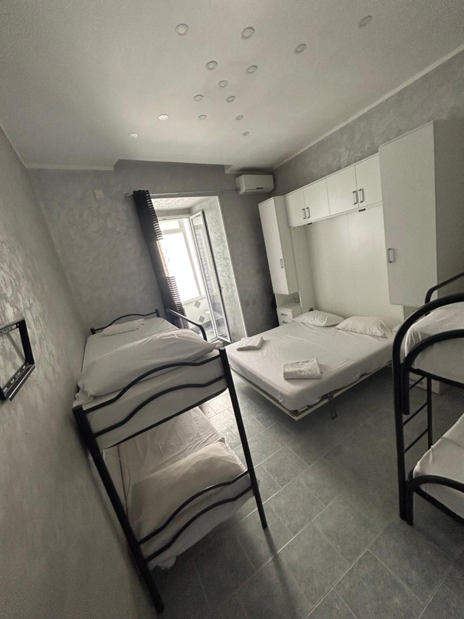 Da Concettina House Daire Napoli Dış mekan fotoğraf