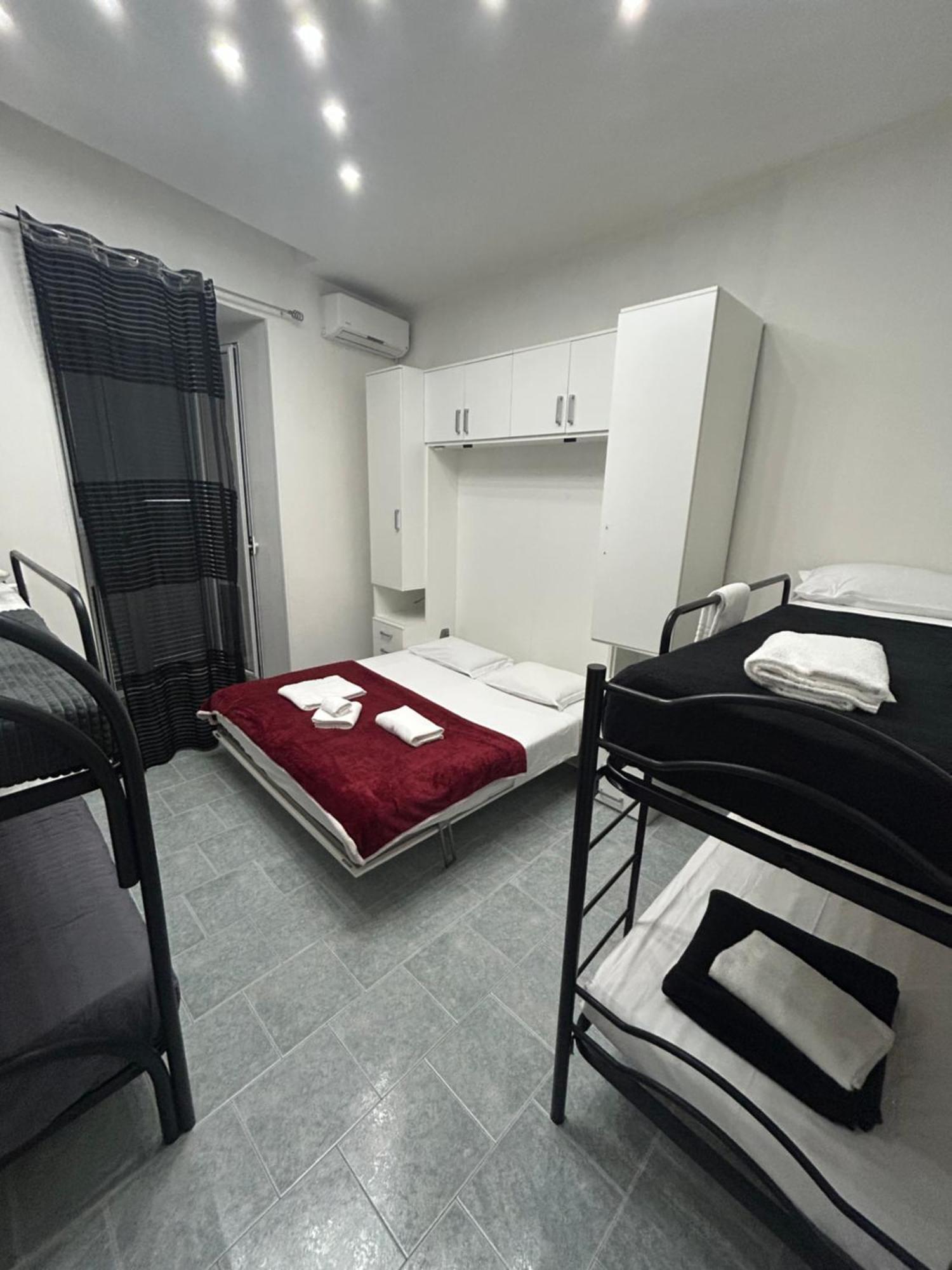 Da Concettina House Daire Napoli Dış mekan fotoğraf